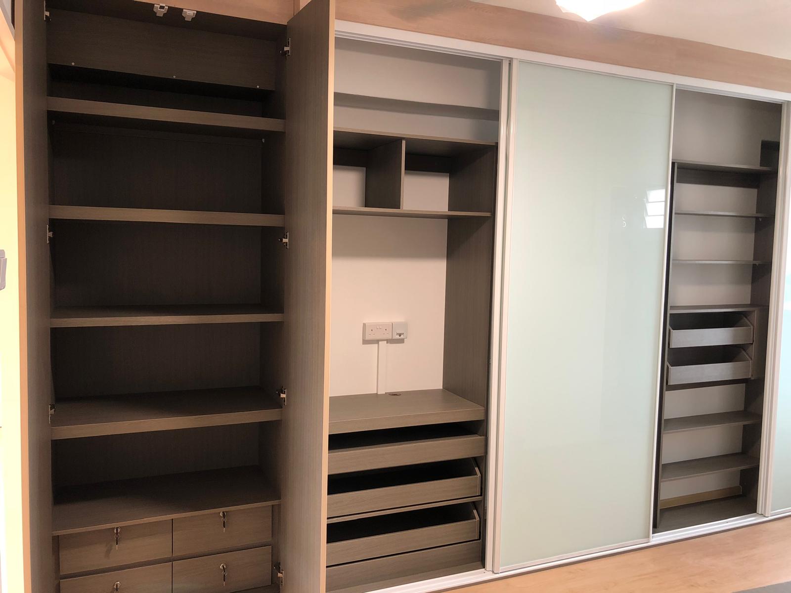 Living Art Wardrobe Design